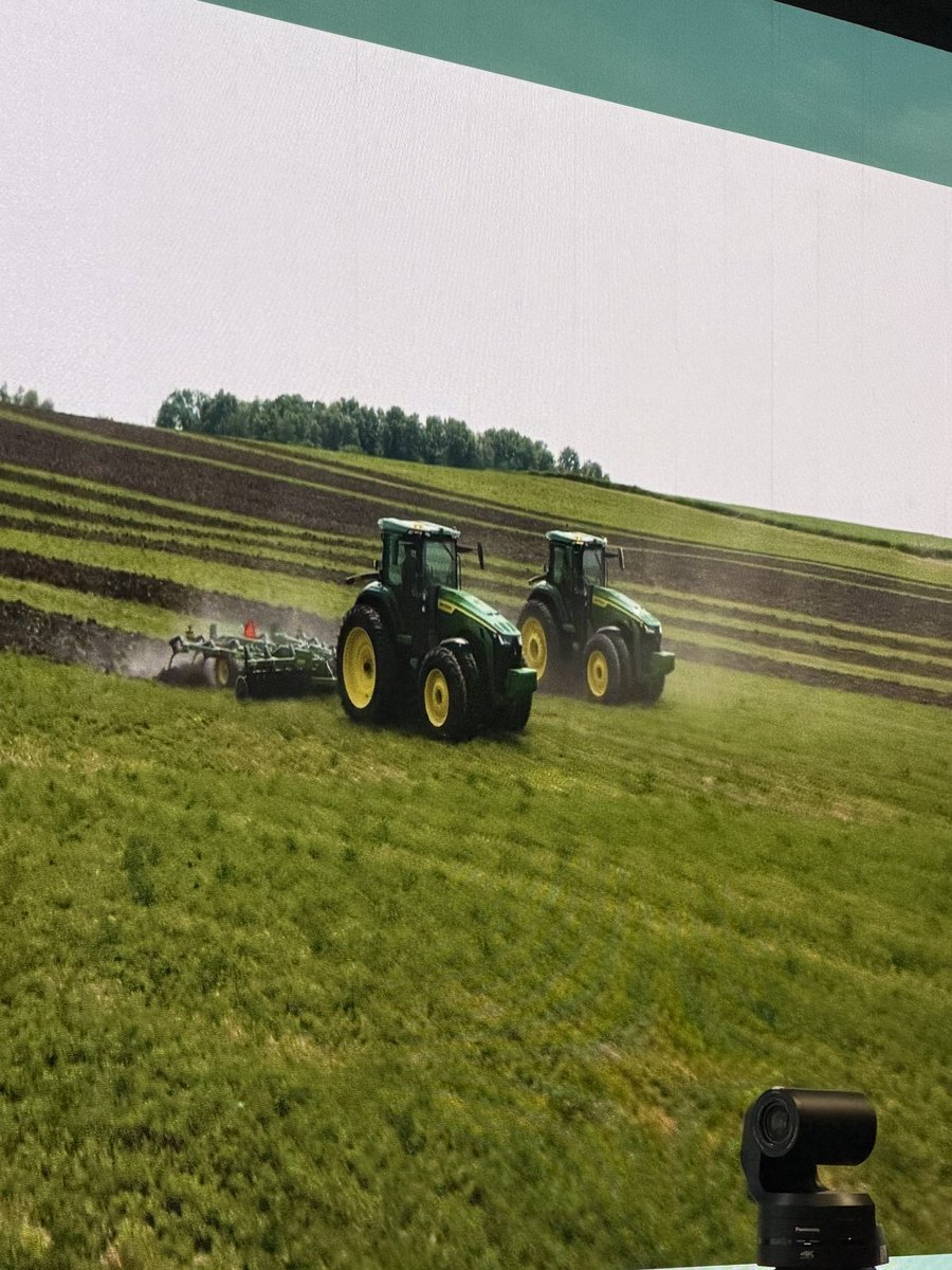 Leaders <a href="/JohnDeere/">John Deere USA</a> are developing a tractor that will run on E98 Bioethanol.
#ELC2026