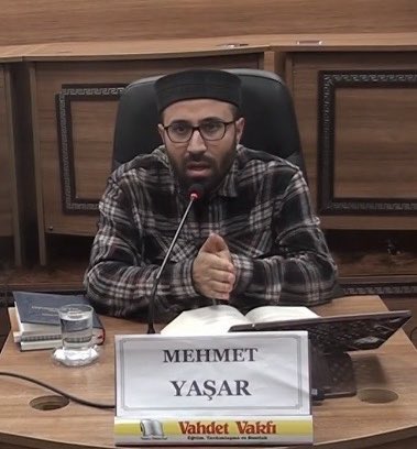 49w mehmet yaşar altundağ’ın <a href="/YasarAltundag/">Mehmet Yaşar Altundağ</a> fıkıh hakkında vaaz veren benzerine rastladım ve ilginç bir şekilde hocanın ismi de mehmet yaşar.