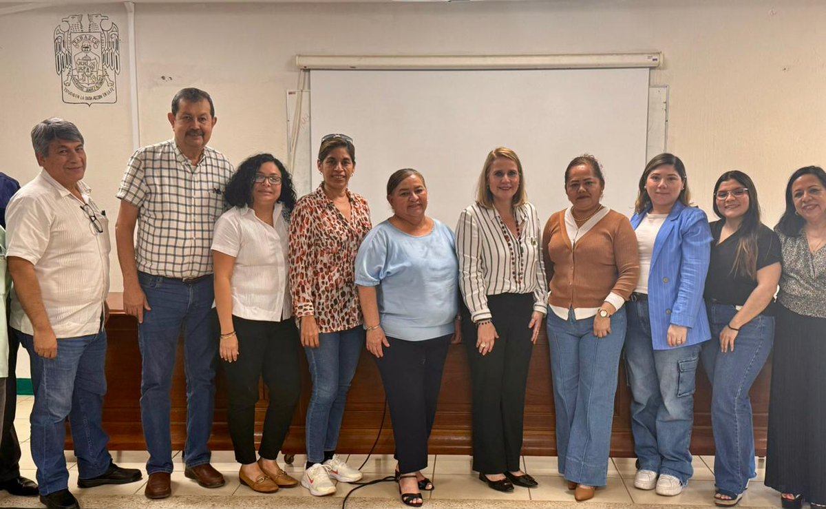 BuzonDse's tweet photo. La Dirección de Servicios Escolares a cargo de la Dra. Cecilia García Muñoz Aparicio realizó visitas de trabajo en las Divisiones Académicas de Ciencias Biologicas y Ciencias Agropecuarias, con el objetivo de identificar oportunidades de mejoras que beneficien a nuestra Comunidad https://t.co/5oopj5xecs