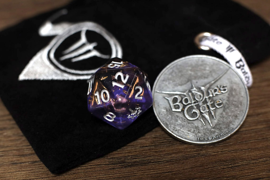 creativegamlife's tweet photo. Baldur’s Gate 3 Treasure Packs turn your love for BG3 into physical, tradable loot for your real-life D&amp;D table. 🎲

Quick guide to what’s inside and rarity tiers: https://t.co/38kucQABGm

@SiriusDice @Wizards @larianstudios #BaldursGate3 #BG3 #DnD #ttrpg #DiceGoblin #tabletop https://t.co/O0Lg3d0JIz