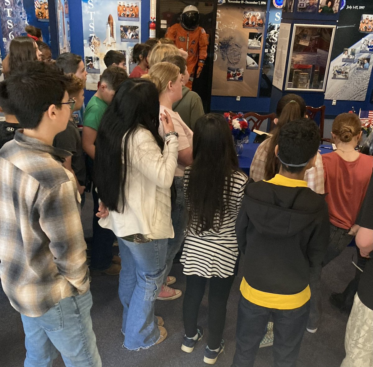 ColumbiaMuseum's tweet photo. A day of exploration and imagination at the ‘Remembering Columbia’ Museum in Hemphill! Today, we welcomed a bus load of sixth grade students from Shelbyville ISD! https://t.co/I6nskNgZX3