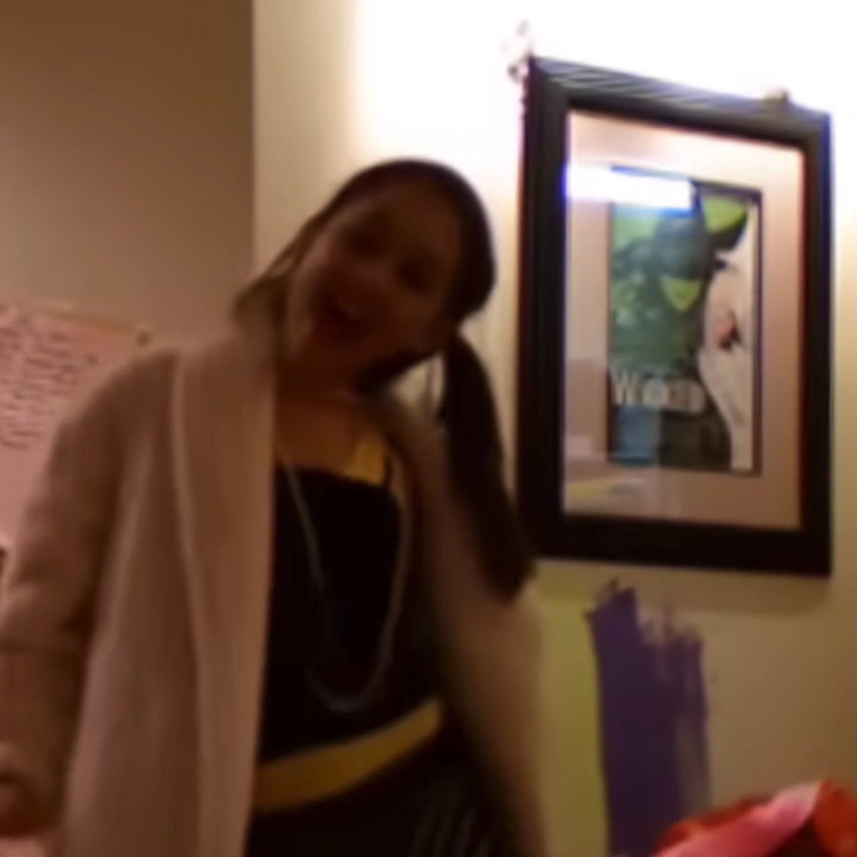 wicked_updates's tweet photo. Ariana Grande with ‘WICKED’ posters

2007                                                            2025 https://t.co/5VFpuupDxQ