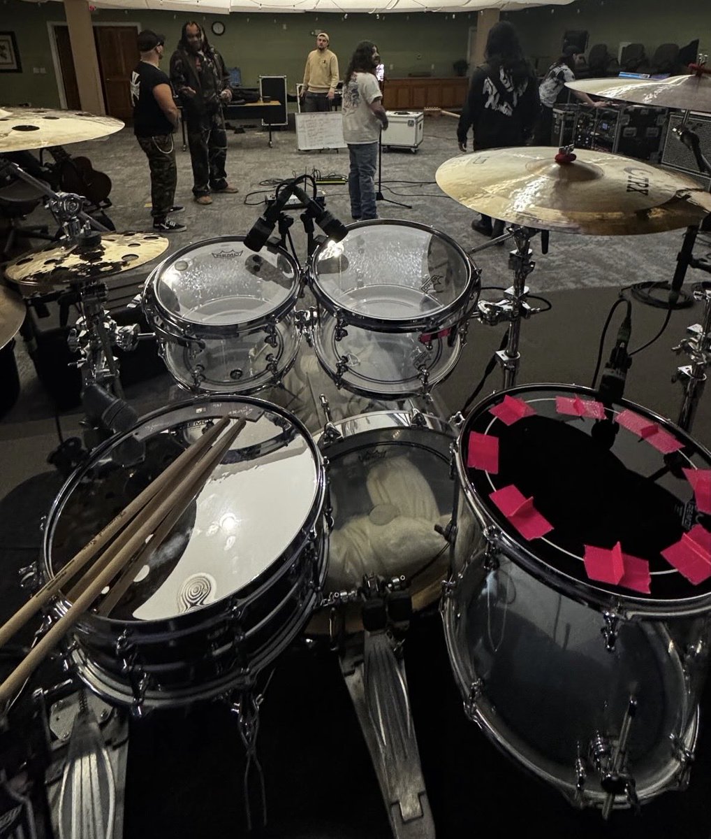 DiemondStar's tweet image. Use the best tools to make your music!

Get your sticks at DiemondStar.com

Matt Hannas #drumsetup with Diemond Star Drumsticks

#Drummer
#DiemondStar
#Drumsticks
#FeelTheDifference
#PlayTheFeeling
#Drummers
#Drums
#PlayBeyondTheOrdinary