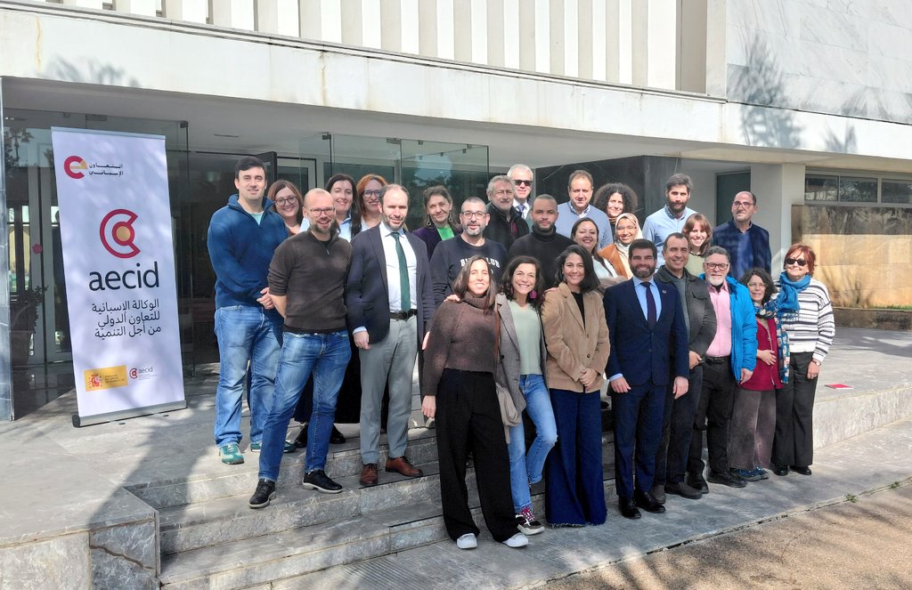 VOrtCam's tweet photo. La @CooperacionESP @AECID_es @cooperaciocat @CooperacionAND se reúne con las #ONGD españolas @CoordiONGD en #Marruecos para reforzar la estrategia conjunta y el impacto en #ODS para #JusticiaSocial #Feminismo #Descentralización #EconomíaSocial y #CambioClimático @EmbEspanaRabat https://t.co/qcB6pNZDrO