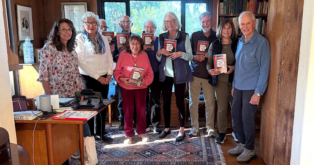 I had a fab discussion with Bookies of Del Mar yesterday. The group participated with extensive and intelligent comments and were remarkably enthusiastic about my debut novel, Artist, Lover, Forger, Thief by <a href="/SheilaSharpe19/">Sheila Sharpe, Mystery Author ✍️</a>

📕 geni.us/ArtistLoverFor…
💻 sheilasharpe.com