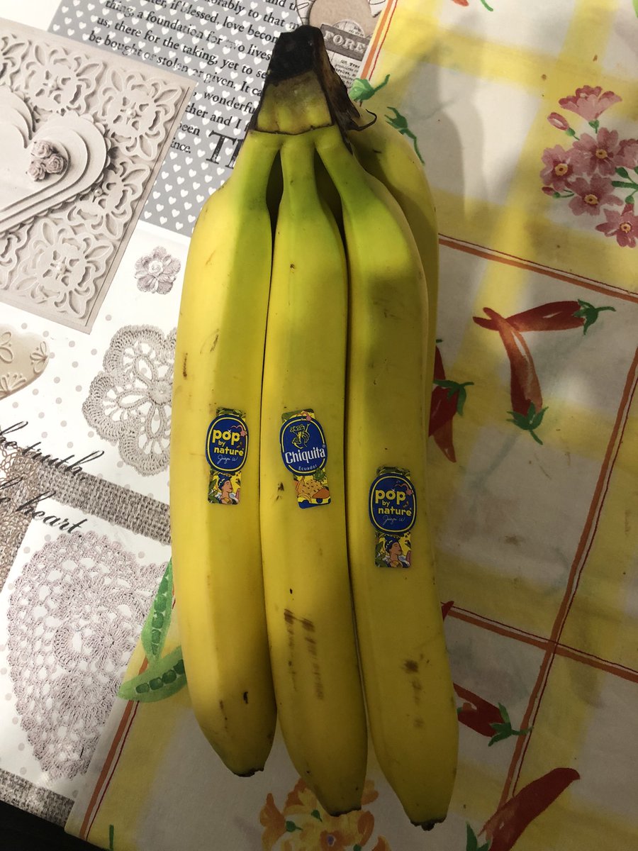 Le banane che ho trovato (e comperato) al supermercato. Giudicate voi.