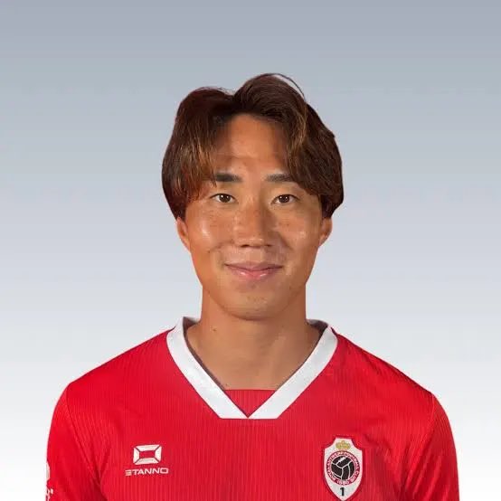 vinijuniorsdad's tweet photo. Lucas Hey blijkt dan toch niet de allerslechtste centrale verdediger in onze competitie. Insert Yuto Tsunashima 🤩
#ANTAND https://t.co/rz2ShEFYRw