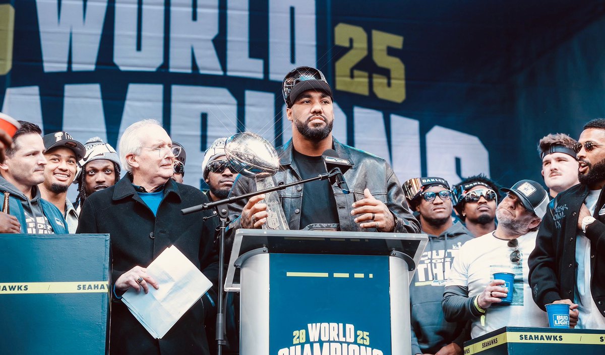 Leonard Williams tweet media