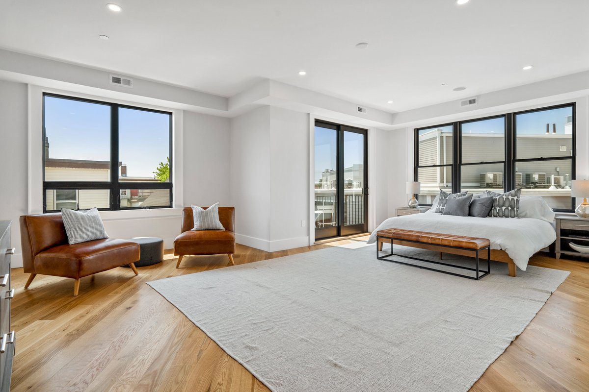 A master bedroom should be more than 4 walls and a closet.

Vaulted ceilings for breathing room. 
Radiant heat for winter mornings. 
Soundproof envelopes for city quiet.

If your bedroom doesn't feel like a retreat, it's time to rebuild the "bones." 

#AbacusBuilders #Southie