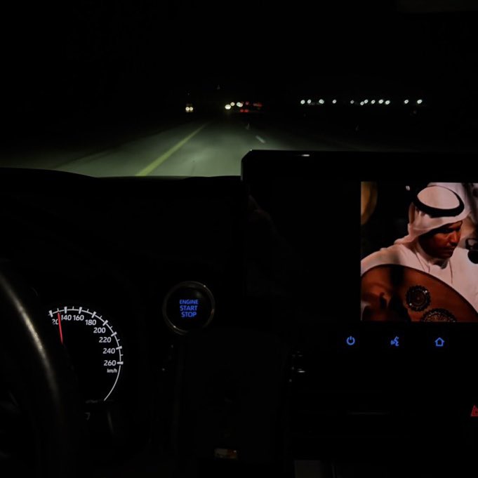 مــدهــال tweet media