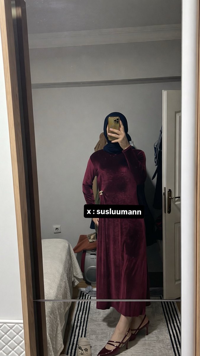 süslüümannn tweet media