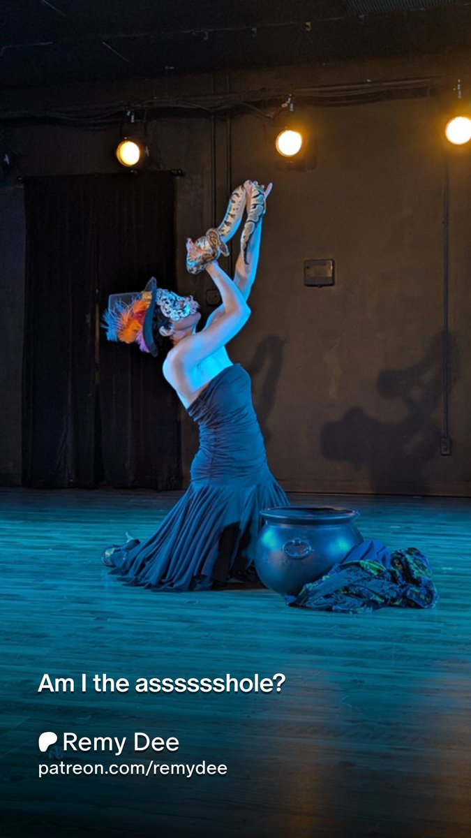 New essay on my Patreon! FREE to read!
patreon.com/posts/am-i-ass…