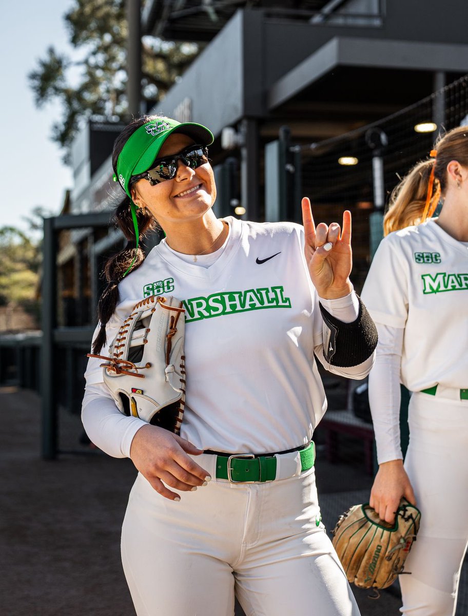 Marshall Softball tweet media