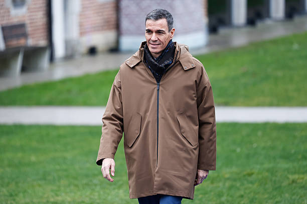 Franzmruiz's tweet photo. El Presidente del Gobierno Pedro Sánchez Pérez Castejón,si me representa💪💪💪 https://t.co/sbEd4oIpXi