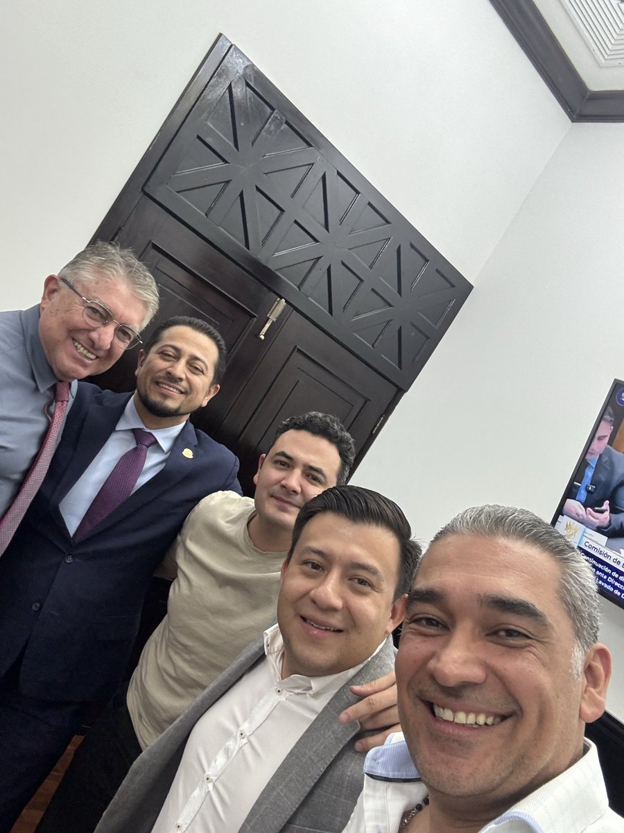 Luis Aguirre tweet media
