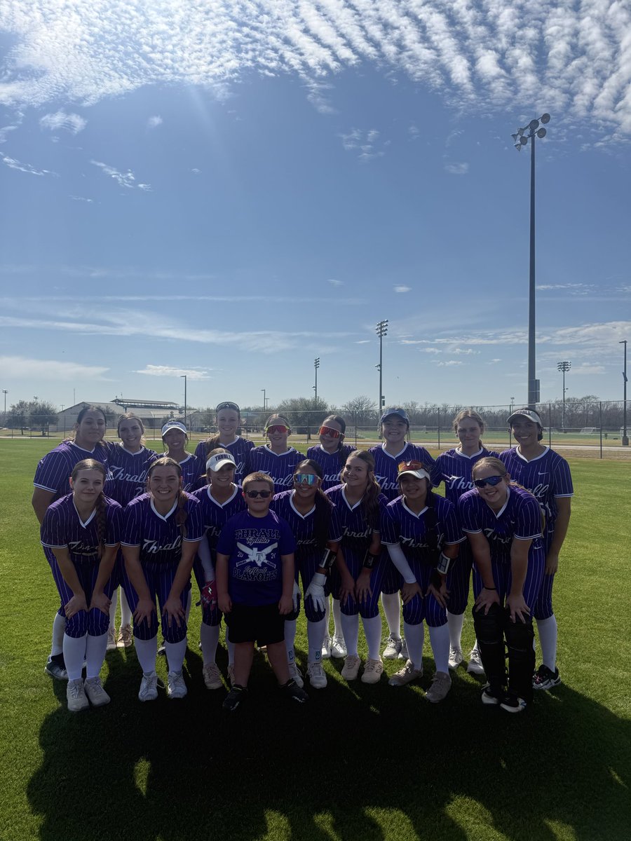 ThrallSoftball's tweet photo. Thrall Tigerettes warming  up before kicking  
off the NFCA Leadoff Classic in College Station! Let’s Go Ladies!!!! #outworkoutplay @leadoffclassic @NFCAorg @ThrallAthletics https://t.co/DR809hQObM