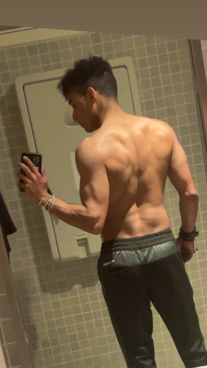 ☪︎✰ℜ𝔢𝔳𝔢𝔯𝔦𝔢✰☽ tweet media