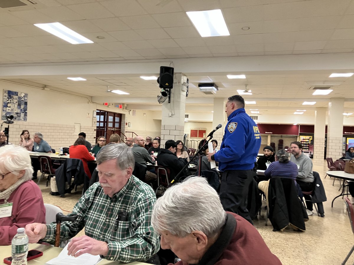 We’re grateful for the opportunity to educate our community about scams at the monthly community board meeting! Let’s work together to protect ourselves and our neighbors!