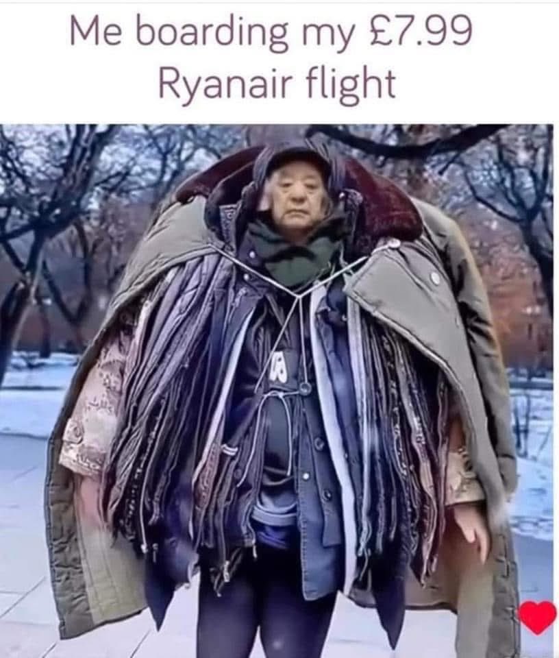 MikeCashman1's tweet photo. Memories of “Flights for 50p” @DillieKeane @FascinatingAida https://t.co/tYcih5IB6a
