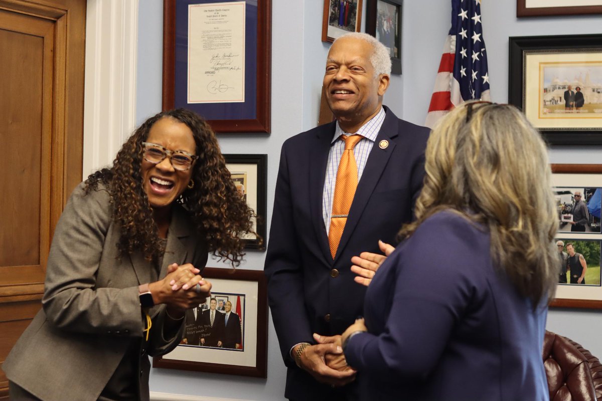 Rep. Hank Johnson tweet media