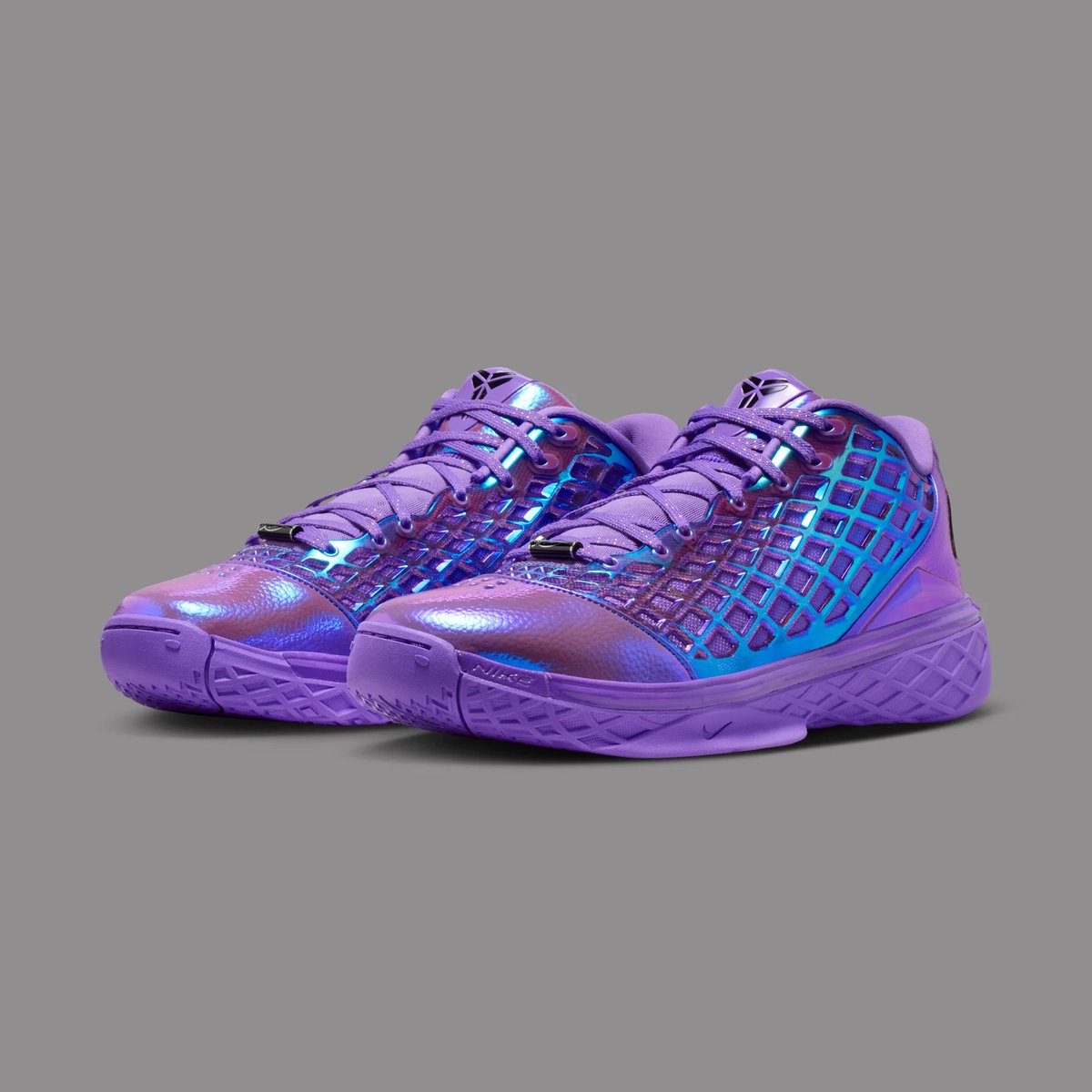 JustFreshKicks tweet media