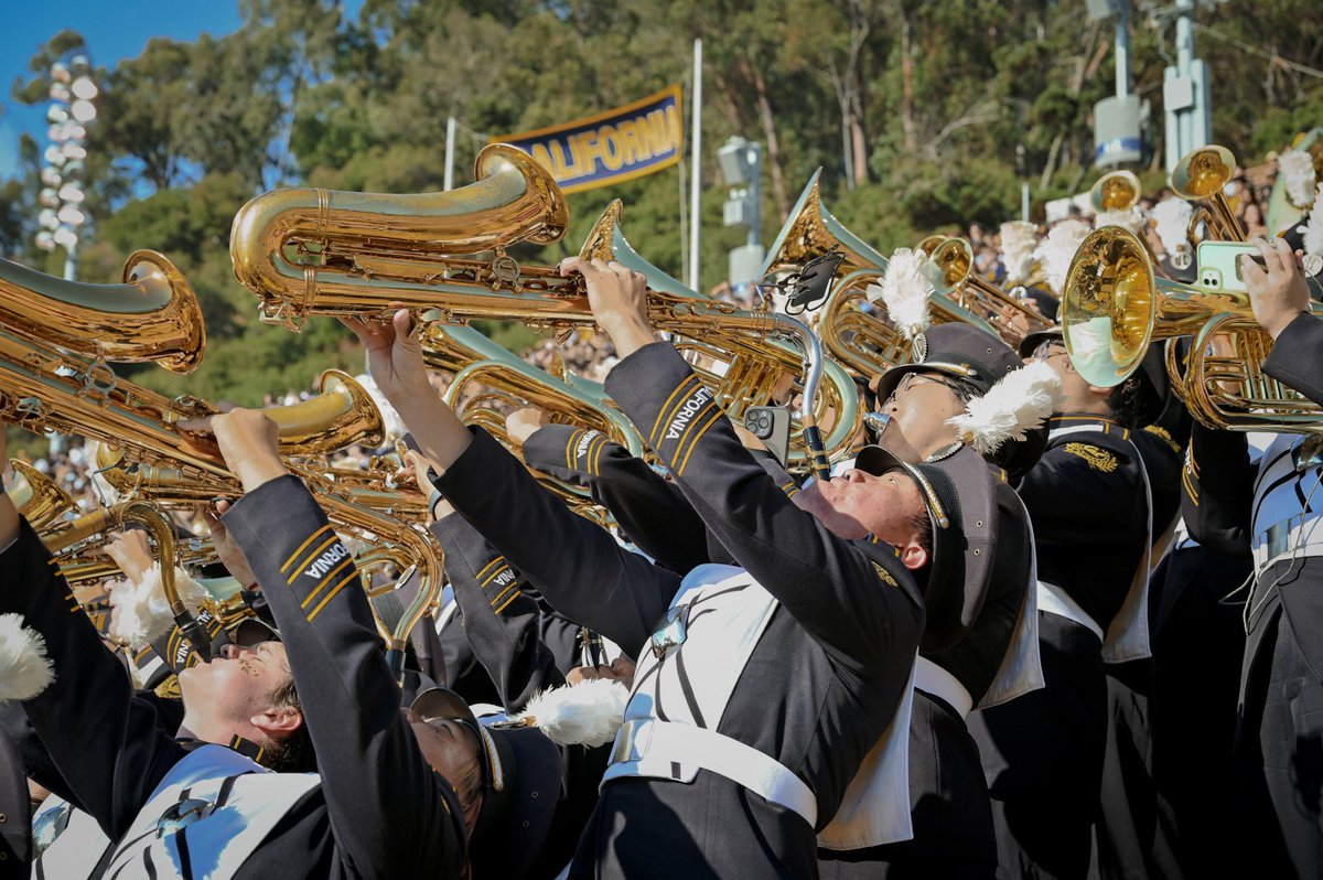 University of California Marching Band tweet media