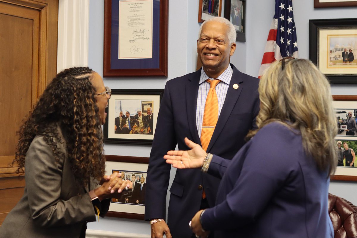 Rep. Hank Johnson tweet media