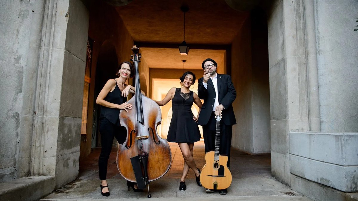 LaJolla.com tweet media