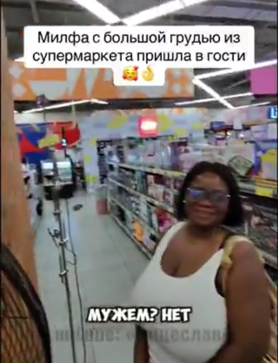 GodsonKankani's tweet photo. 🚨 Ghana Edition: This Russian guy Yaytseslav landed in Accra and went full 'broni pɛtɛ' mode – reportedly chopping over 100 Ghanaian ladies basabasa like no tomorrow! 😭 From Accra Mall pickups to home videos in hours… including some married women & serious girlfriends.  

The internet is on fire – some calling it shame, others saying 'so easy?!' 🔥  

Check link in comments👇