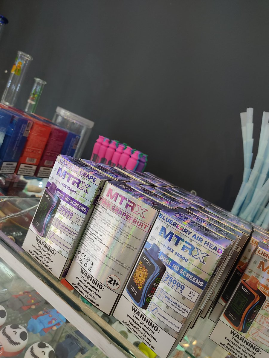 Arcsa_Ec's tweet photo. ¡Control firme contra 'vapes' irregulares! 🚫💨

Detectamos más de 240 cigarrillos electrónicos sin las advertencias sanitarias que deben portar obligatoriamente en sus empaques, durante un control en locales de #LaMariscal, en #Quito.

#ArcsaControla ✅
#ElNuevoEcuador 🇪🇨 https://t.co/BLpjVeSYaU
