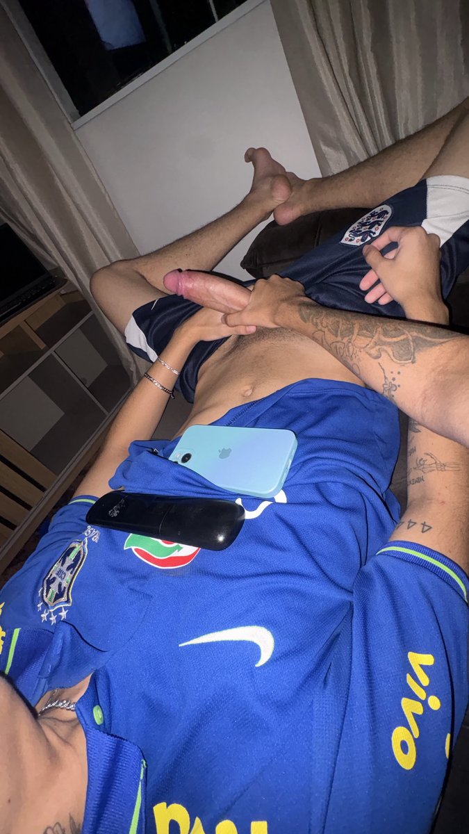 fiz uma brotheragem com meu amigo, tudo aqui por 19,90👇🏽😈💦
privacy.com.br/@djrb