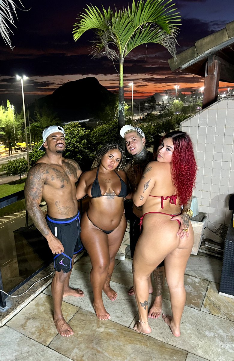 sereiasusuu's tweet photo. você pode imaginar como terminou essa troca de casal gostosa? vem matar sua curiosidade 😈💦
@dutravitprivacy  @Arcanjonegro22 @jg_menorquenti1 

Completinho aqui👇🏼 
https://t.co/p27b0VXuMq https://t.co/nGqrldbsY3
