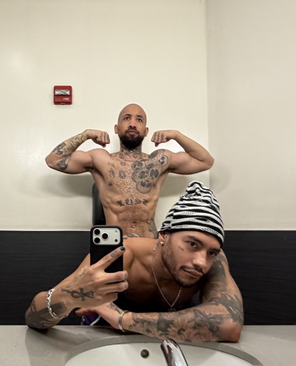 SALVIEDABAWDY_'s tweet photo. Whew double the workout today with bro 🍑😮‍💨 @bellamystudios https://t.co/RA5WQxROVX