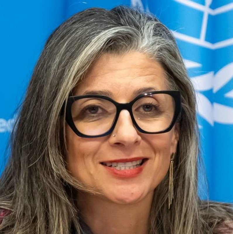 Ben ik de enige die Francesca Albanese een heldin vindt? 

Ze verdient de Nobelprijs voor de Vrede!