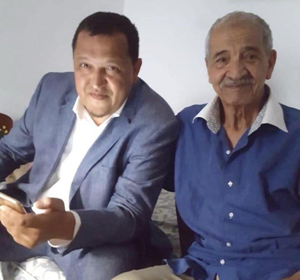 ImpactMediaFR's tweet photo. 🇫🇷🇹🇳 FLASH

"Tu étais mon repère, mon exemple. Allah y rahmak, mon père."

L’imam franco-tunisien Hassen Chalghoumi a annoncé le décès de son père. https://t.co/cwC7vslxGi