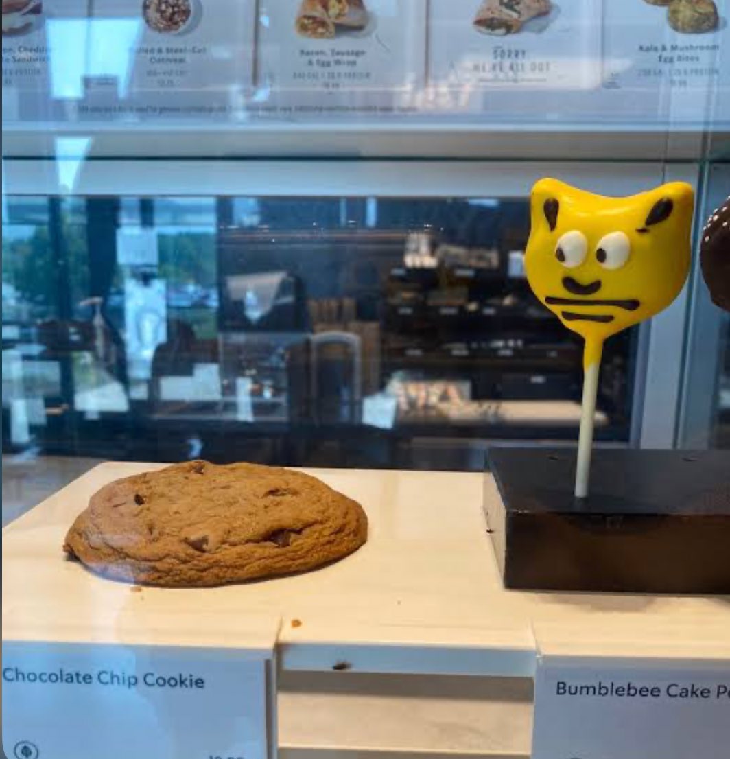 She wants that cookie so bad