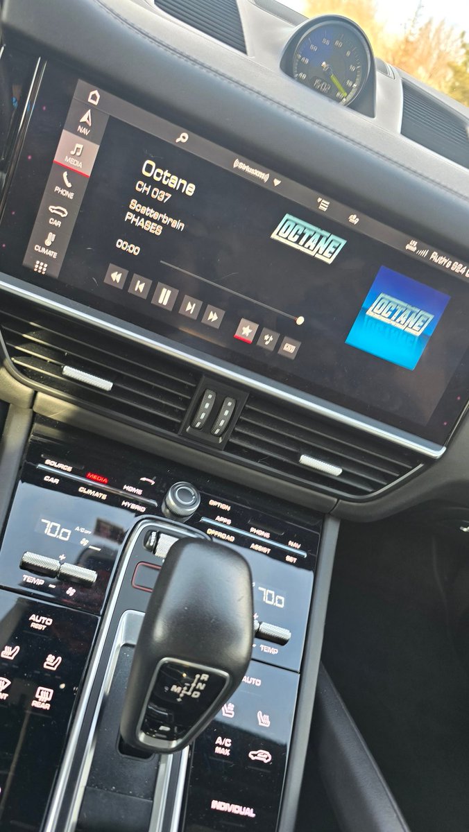 Claymore Runner tweet media