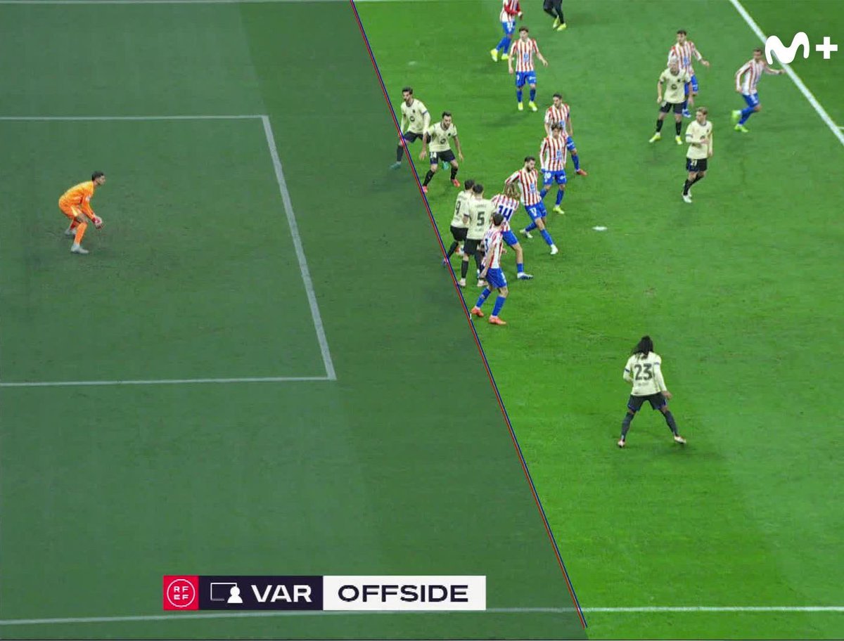 bt3's tweet image. 🚨🚨🚨🚨🚨🚨🚨🚨🚨🚨🚨🚨🚨🚨🚨

عااااااااااااااااااااااااااااااااااااااااااااااااجل — COPE | 

— لجنة الحكام توضح: 

بسبب ازدحام اللاعبين لم تعمل تقنية التسلل شبه الآلي لذلك تم رسم الخطوط يدويًا من قبل حكم الـ VAR! 🤯💣

😱😱😱😱😱😱😱😱😱😱😱😱😱😱😱