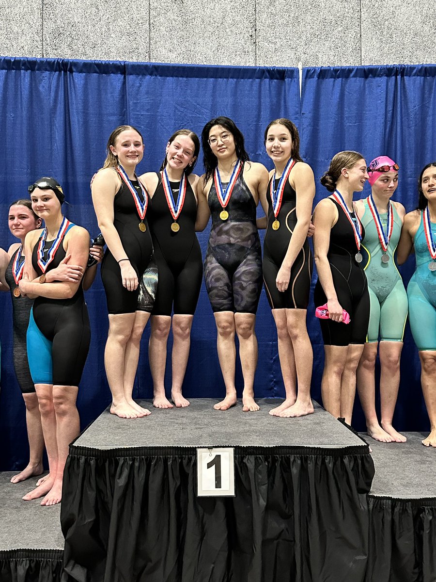 FZS_SwimandDive's tweet photo. 400 free relay team crushes the competition, each girl had an amazing swim, dropping 10 seconds overall. Their hard work earned them 1st place!! 🥇 #swimfasthavefun https://t.co/5fZITozFez