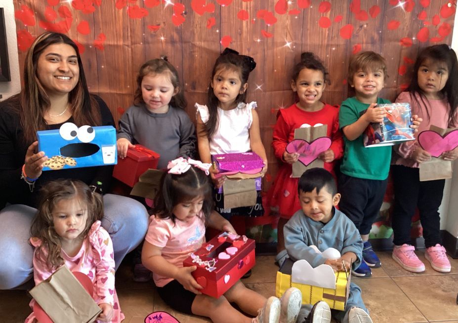 Mineral Wells, Classroom D is bringing big love energy with 
small hands and serious focus. 💘
Our Early Head Start students made their own love boxes, 
decorated with hearts, creativity, and the kind of confidence 
that says, “Yes, I am the designer and the client.”
