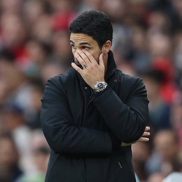 🚨 | JUST IN: Jurgen Klopp on the Premier League title race after Arsenal drop points vs Brentford:

🗣️“Having Manchester City behind you is like being chased by a wild dog. You don’t stop running, but you slip…..

Then you realize you’ve been in a dream all along. .”