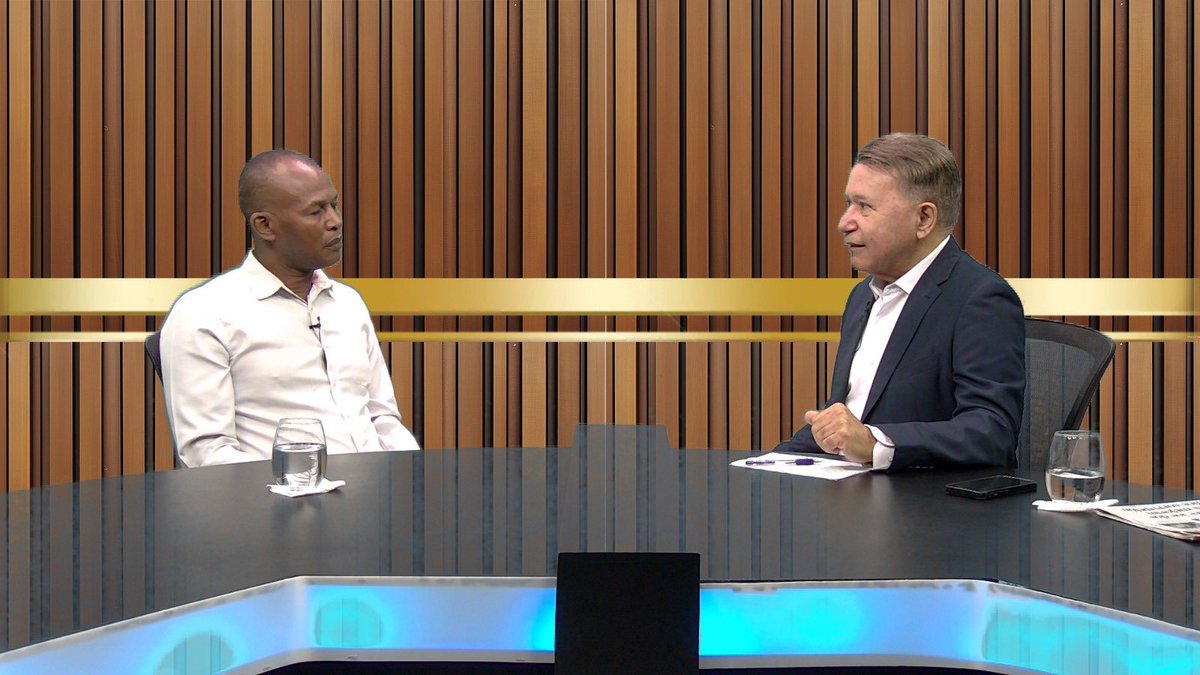 Esta noche a las 8:00, recibo en #LaHoraConGregory, a Mélido Mercedes Diputado San Juan de la Maguana. 
Dice que hay desatención general hacia la provincia. 

Canales 52 Claro y 22 Altice 
#TELEIMPACTO

Hoy, 8:00 P.M.