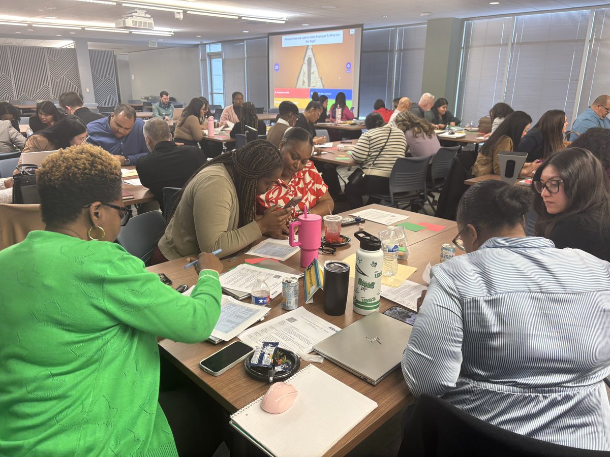 Jenny Stumbaugh tweet media