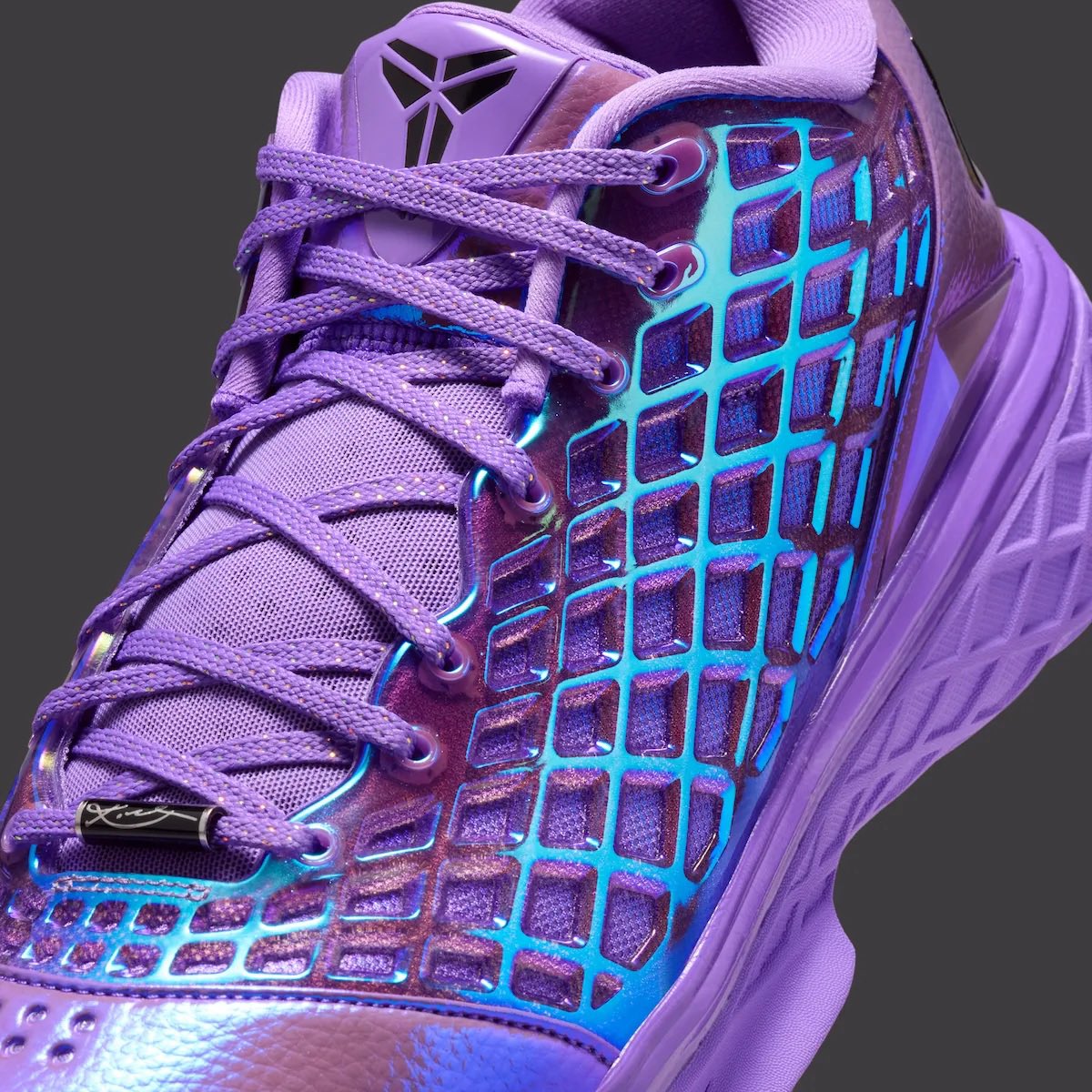 Sneaker Bar Detroit tweet media