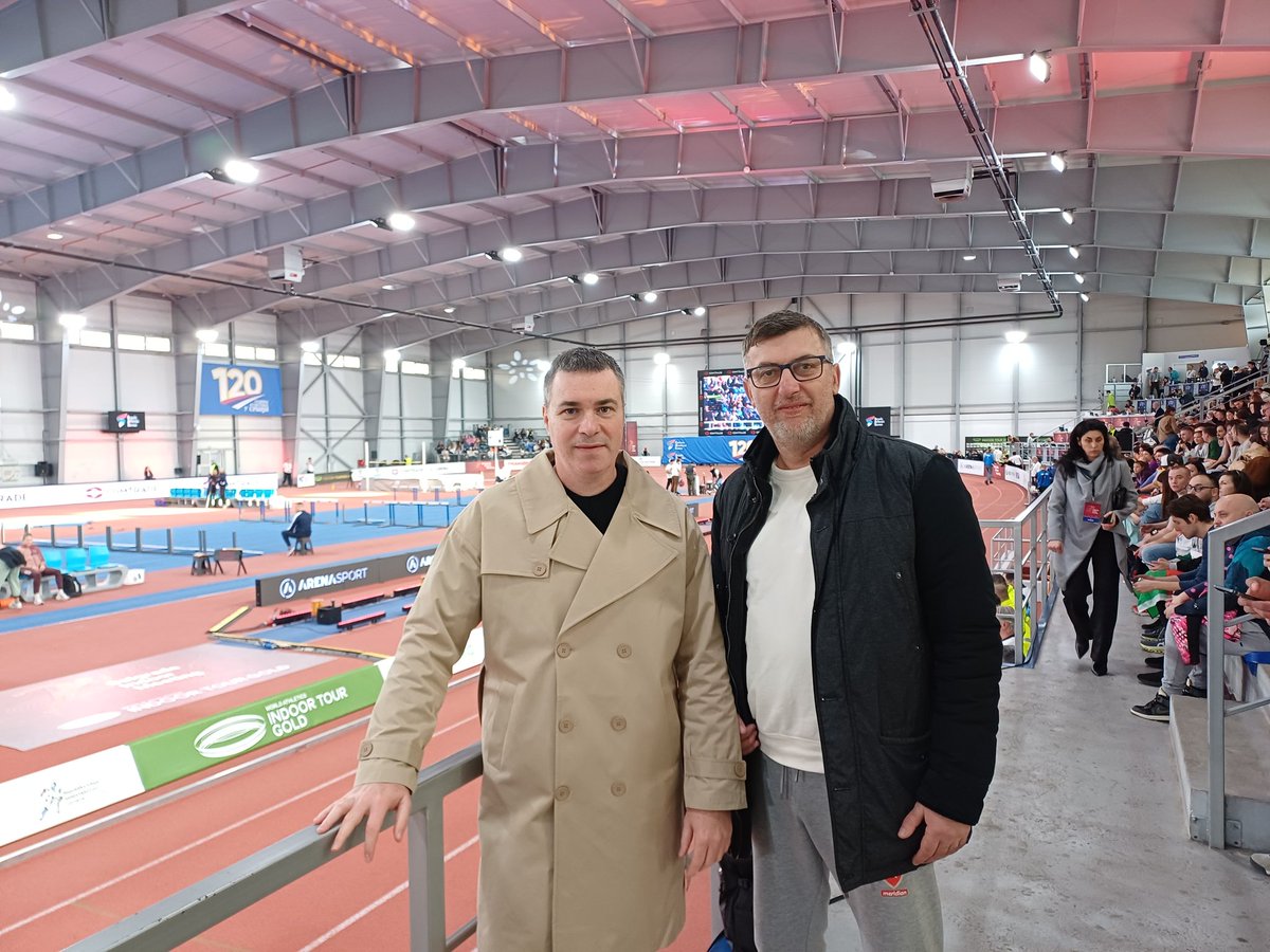 79Nikola's tweet photo. Atletika, kraljica sportova. https://t.co/F8NUVENfoC