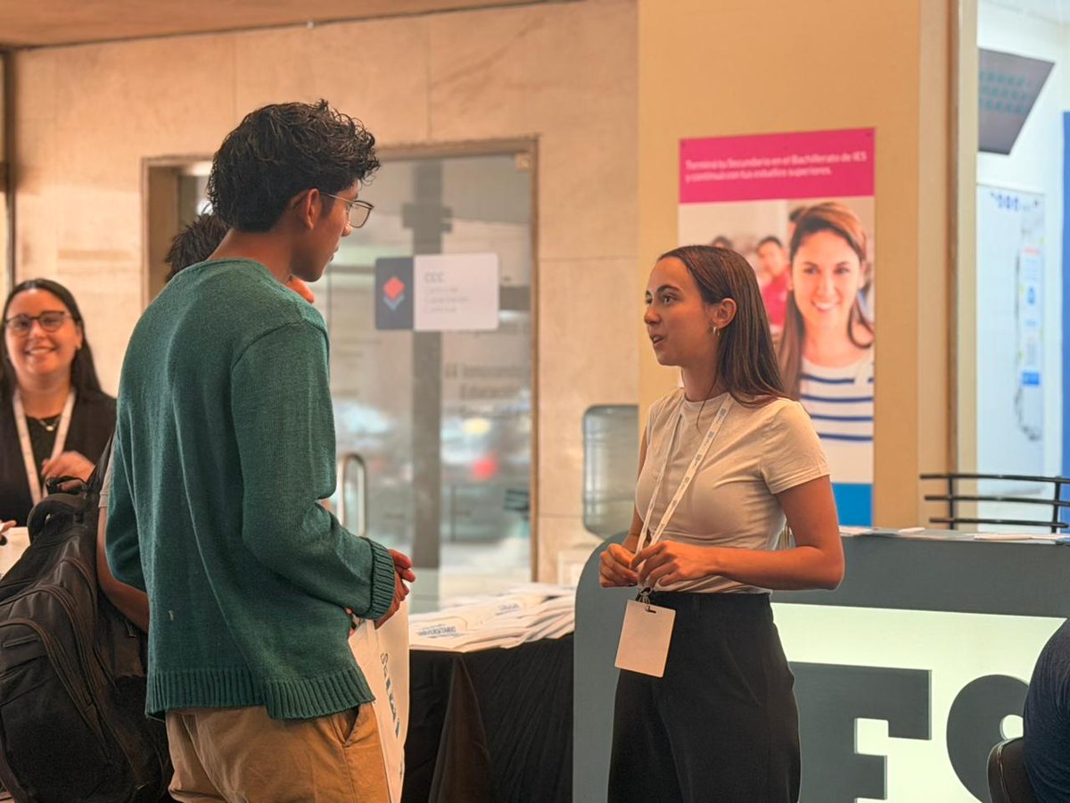 Colegio Universitario IES tweet media