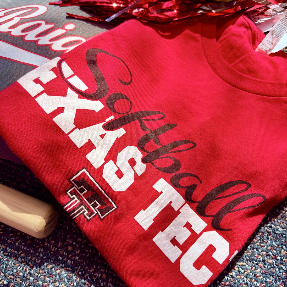 Softball season is here and we’re game day ready 🥎❤️From tees to crewnecks, we've got everything you need to show your Red Raider spirit all season long.
Wreck 'Em!

Shop here: shopthematador.com/sports/softbal…

#WreckEm #TexasTech #RedRaiders #TTUSoftball
