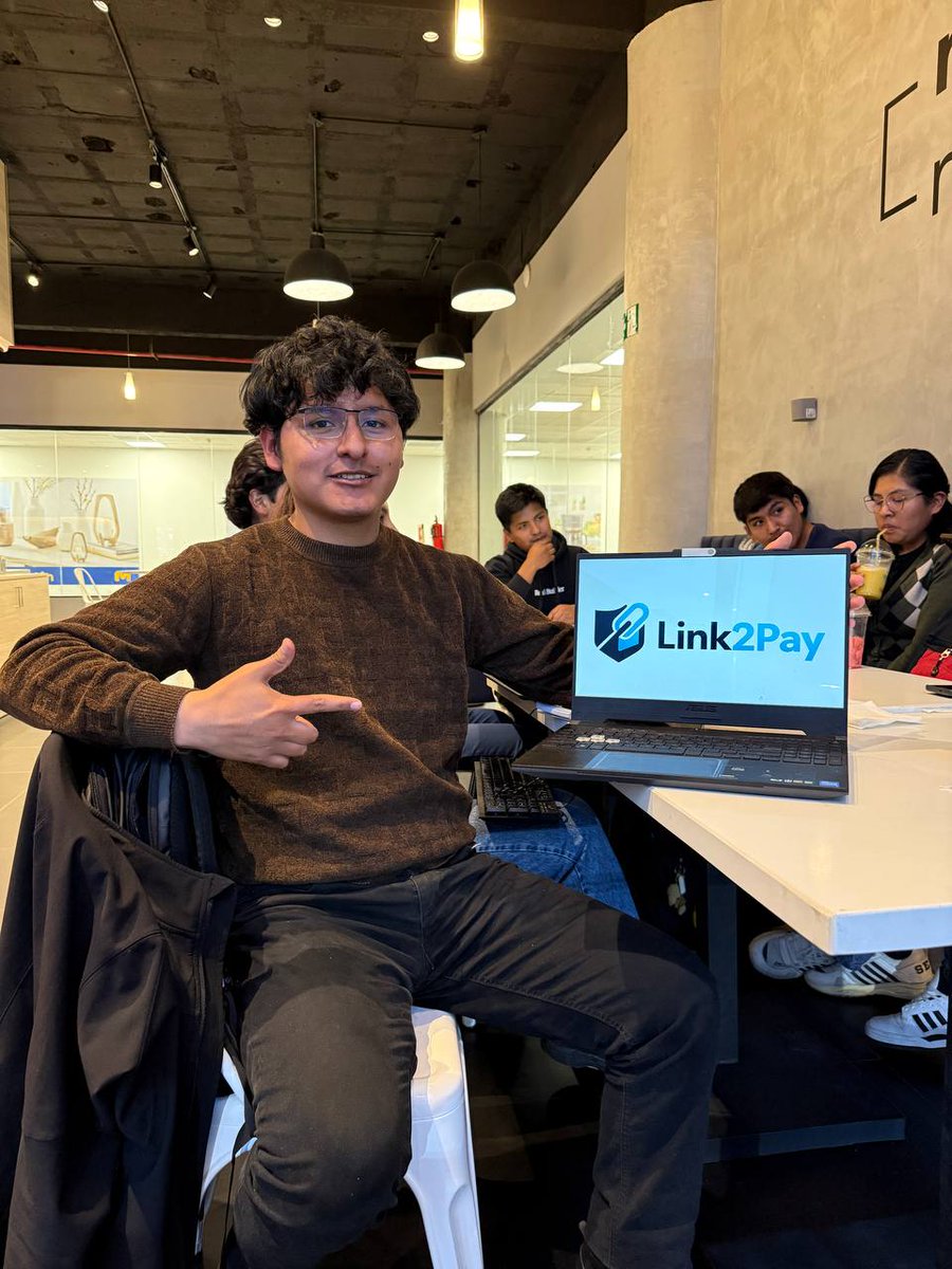 Link2Pay tweet media