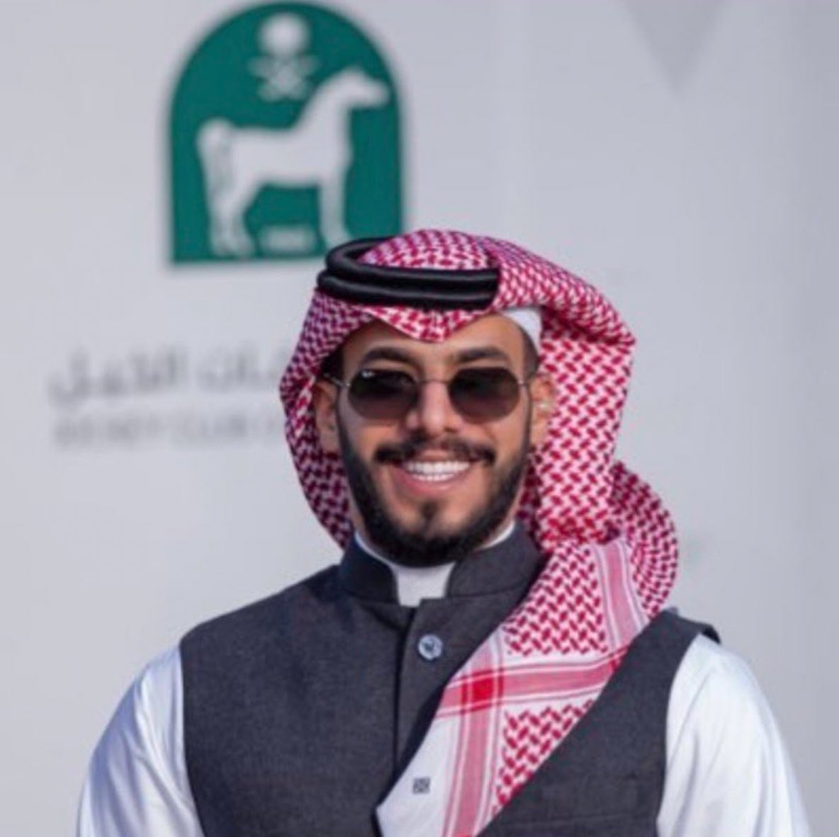 كل التمنيات بالنجاح والتوفيق لصوتنا المميز أخي وزميلي / صالح الصمعاني في التعليق على الشوط الأغلى و الأغنى في العالم 
  #كأس_السعودية