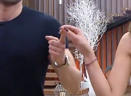 dicleekrn's tweet photo. tripli eller FNLCŞQÜSÇWMĞJINIB  #kısmetseolur  #metsu https://t.co/74LLLBevfp